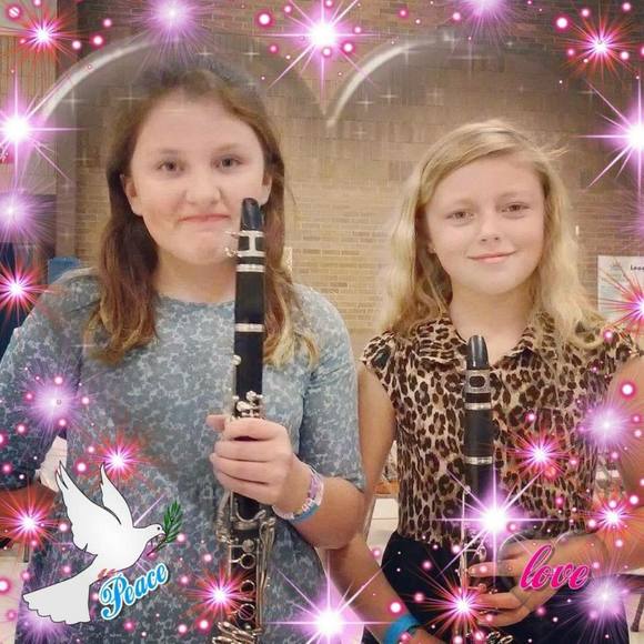 Meet your Posher, Alyvia - Picture 1 of 1